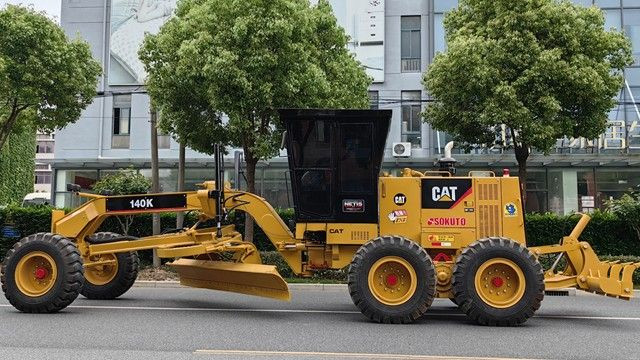 Used Caterpillar Motor Grader 140k