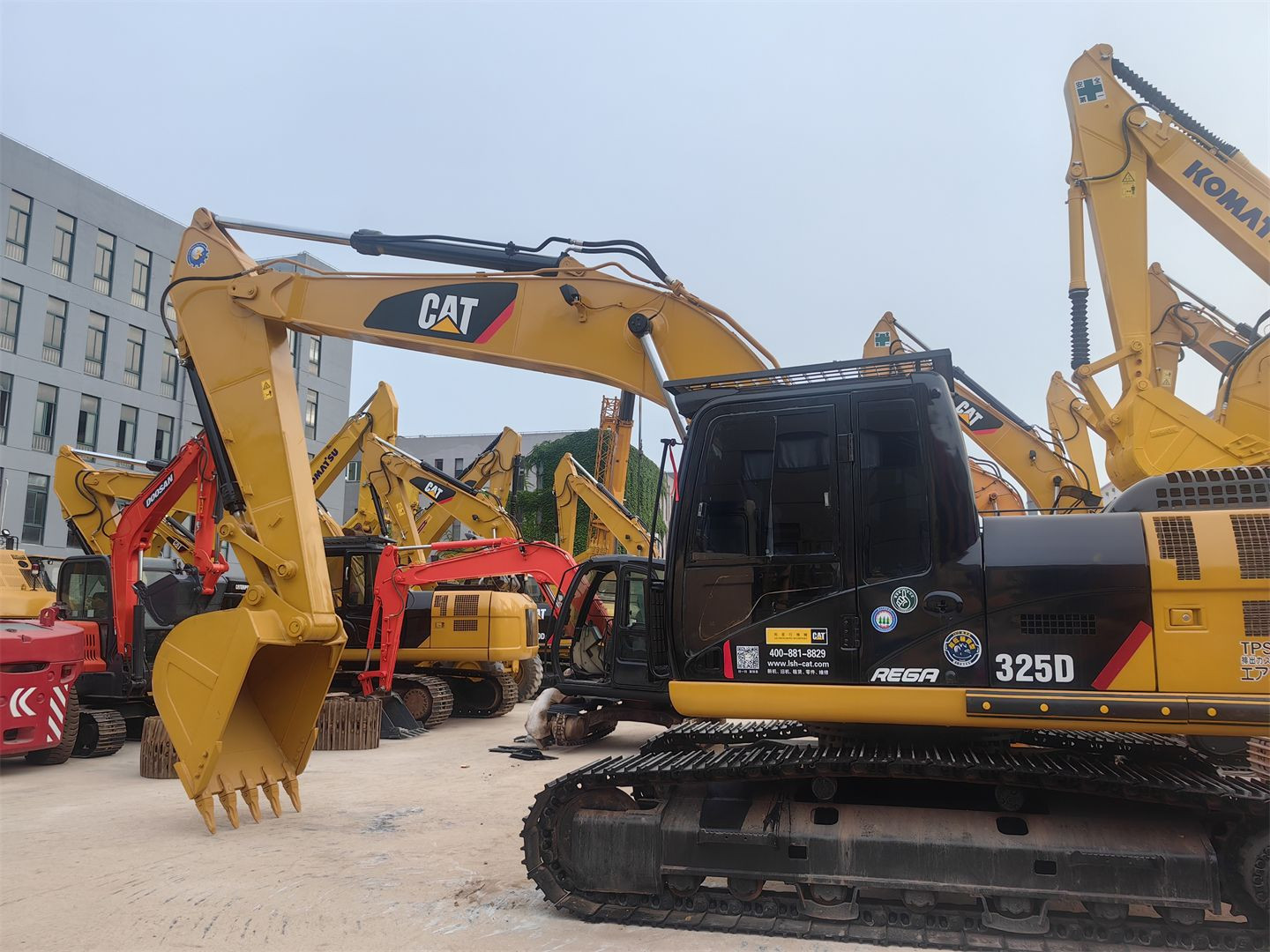 Used CAT 325D Excavator Japan Made