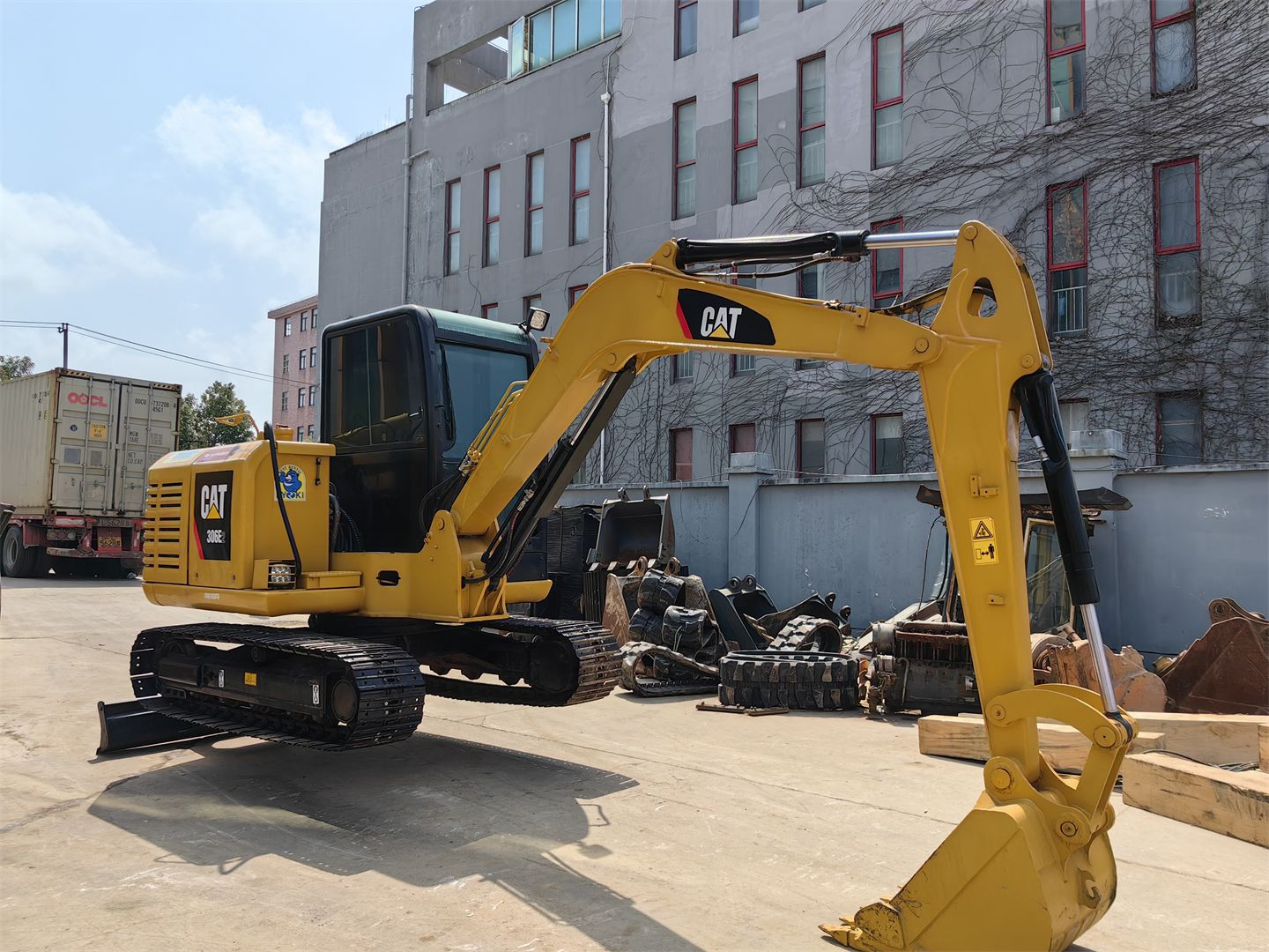 used cat 306e2 mini excavator