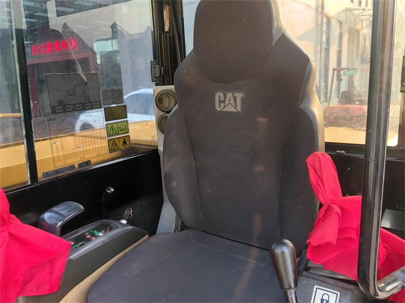 Used Cat 305.5e Mini Excavator