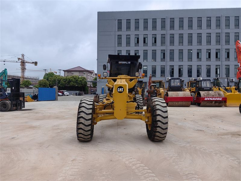 Used caterpillar motor grader 140h