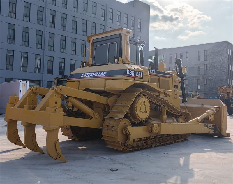 Used Caterpillar D8R Bulldozer