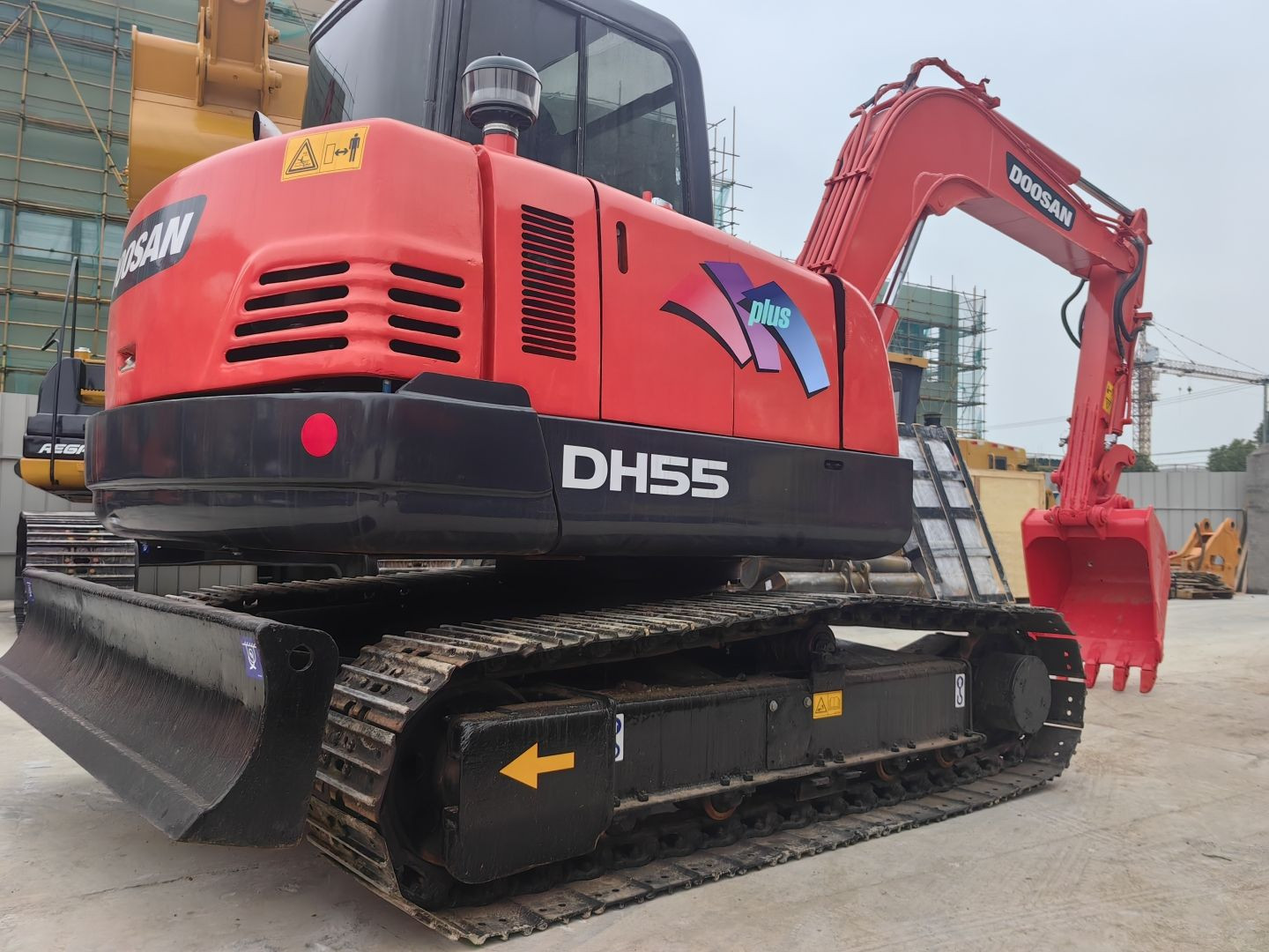 Used Excavators Doosan Dh655 Dh60 Dh80 Crawler Excavator