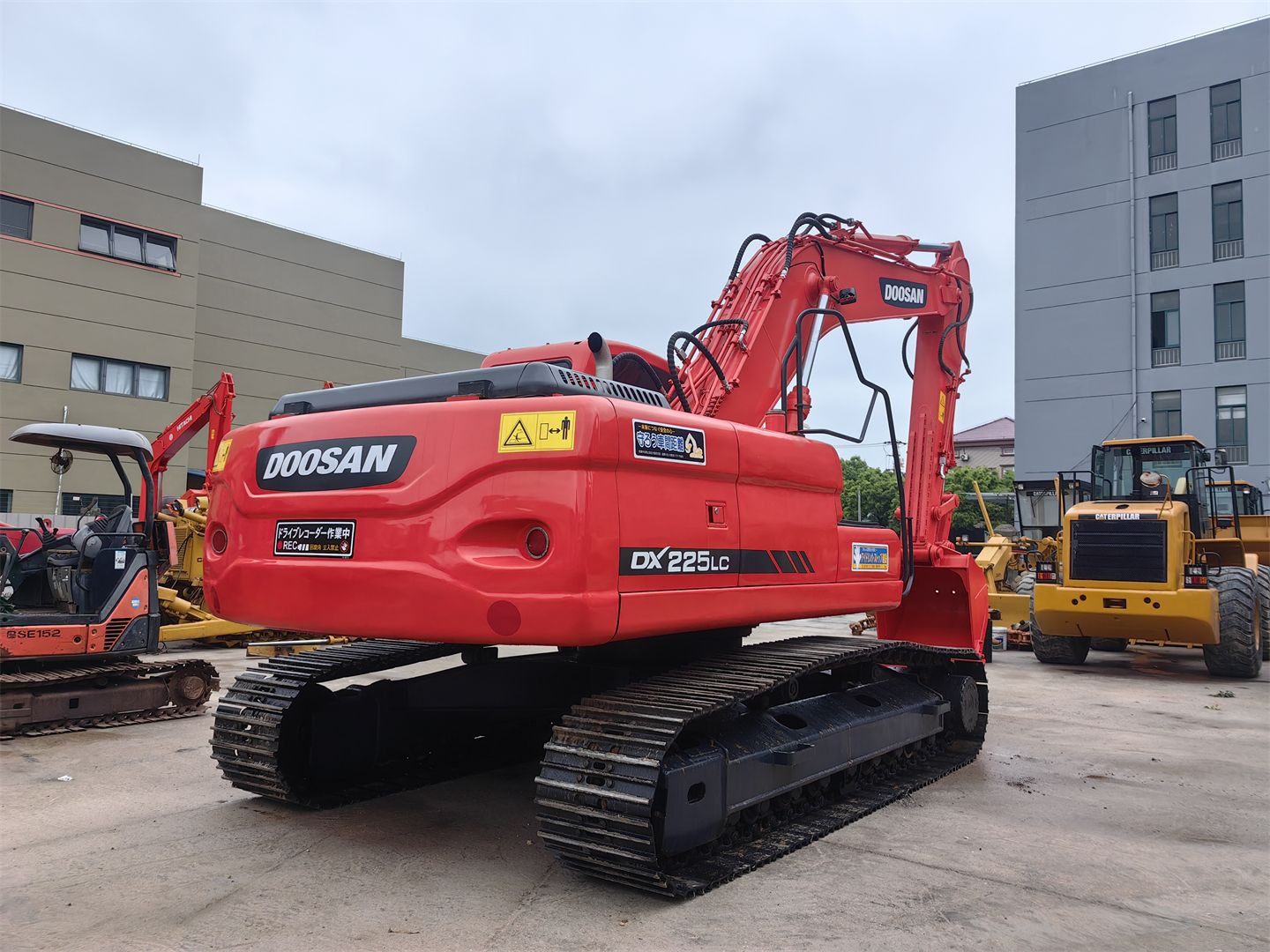 Used Doosan Dx225 Excavator