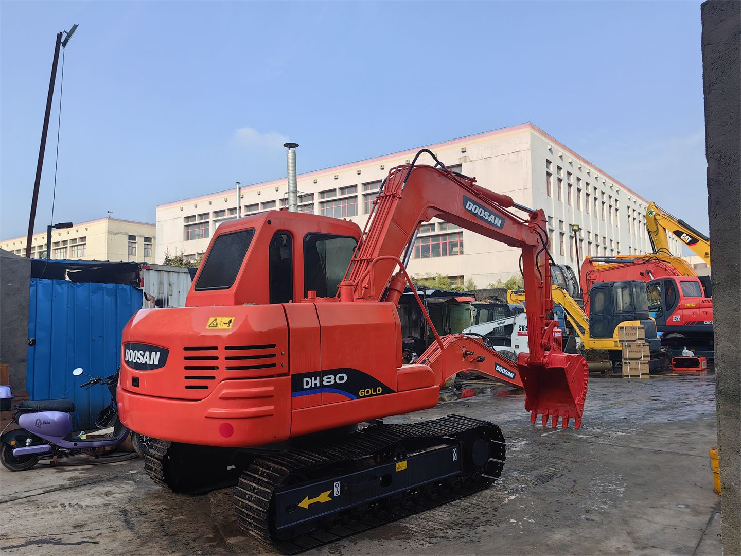 Good Quality Used  Dh80 Crawler Excavator