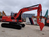 used excavators doosan dx150 dx140 dx225 are located in Chna for sale